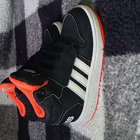 adidas Other - Adidas hoops 2.0 mid